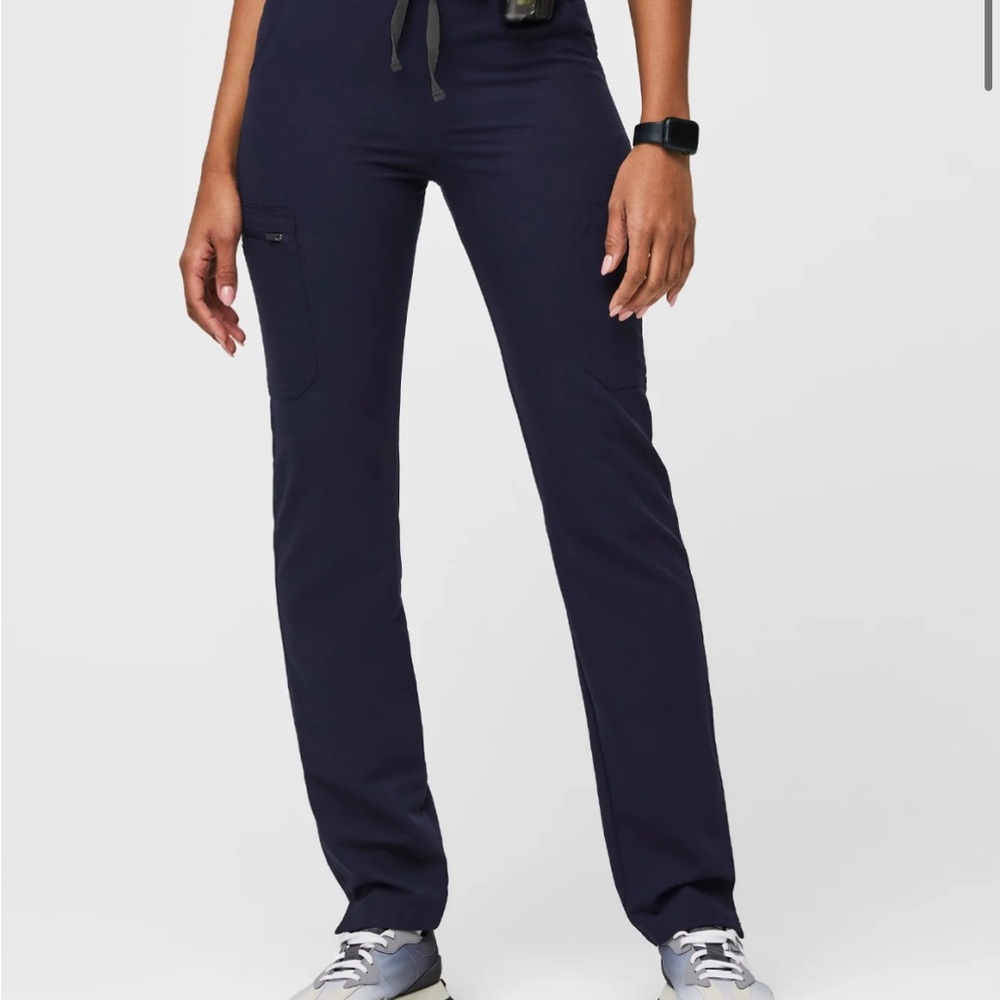 Figs Navy Yola Skinny Scrub Pants